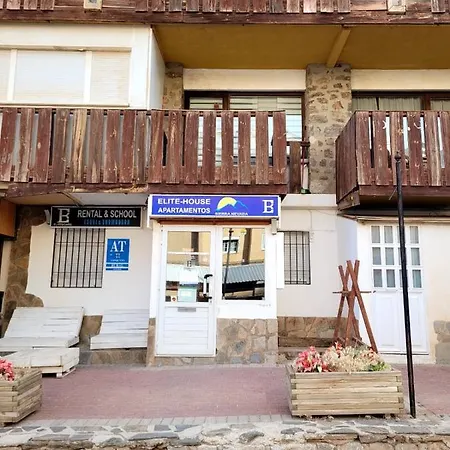 Gorbea Deluxe Apartment *